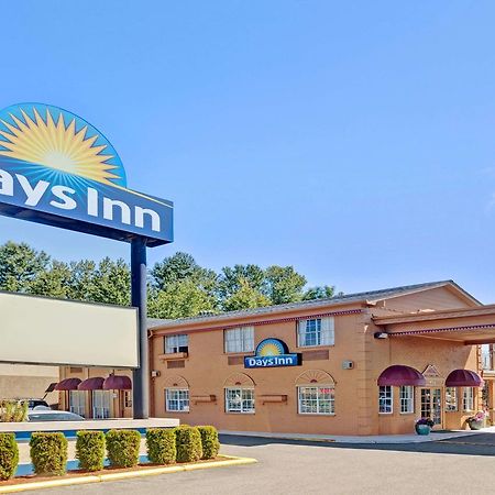 Days Inn By Wyndham Everett Dış mekan fotoğraf