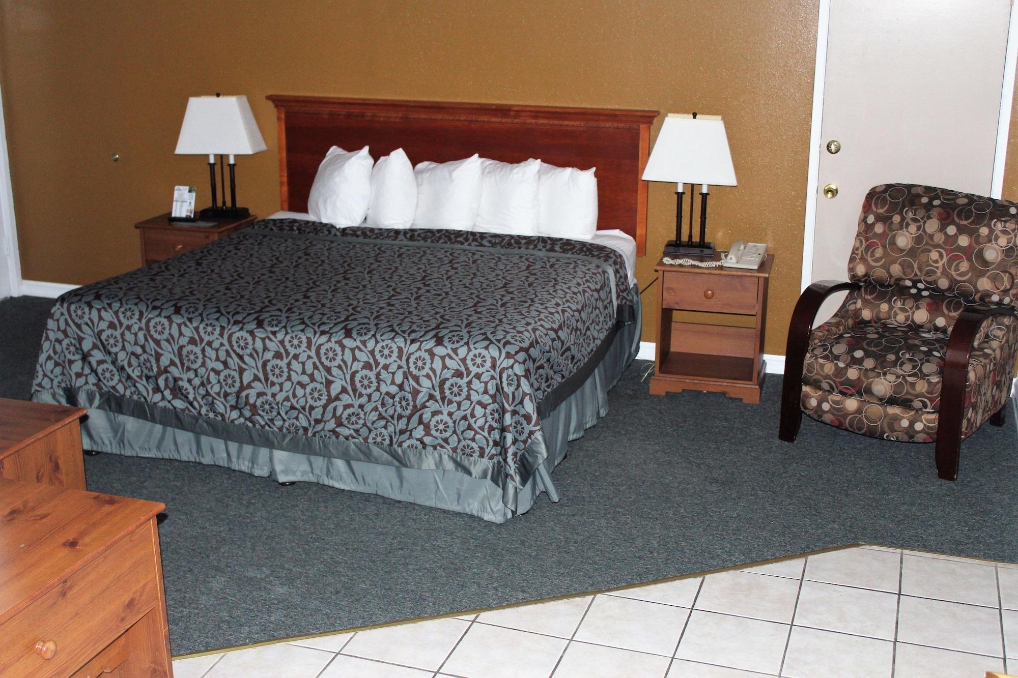 Days Inn By Wyndham Everett Dış mekan fotoğraf