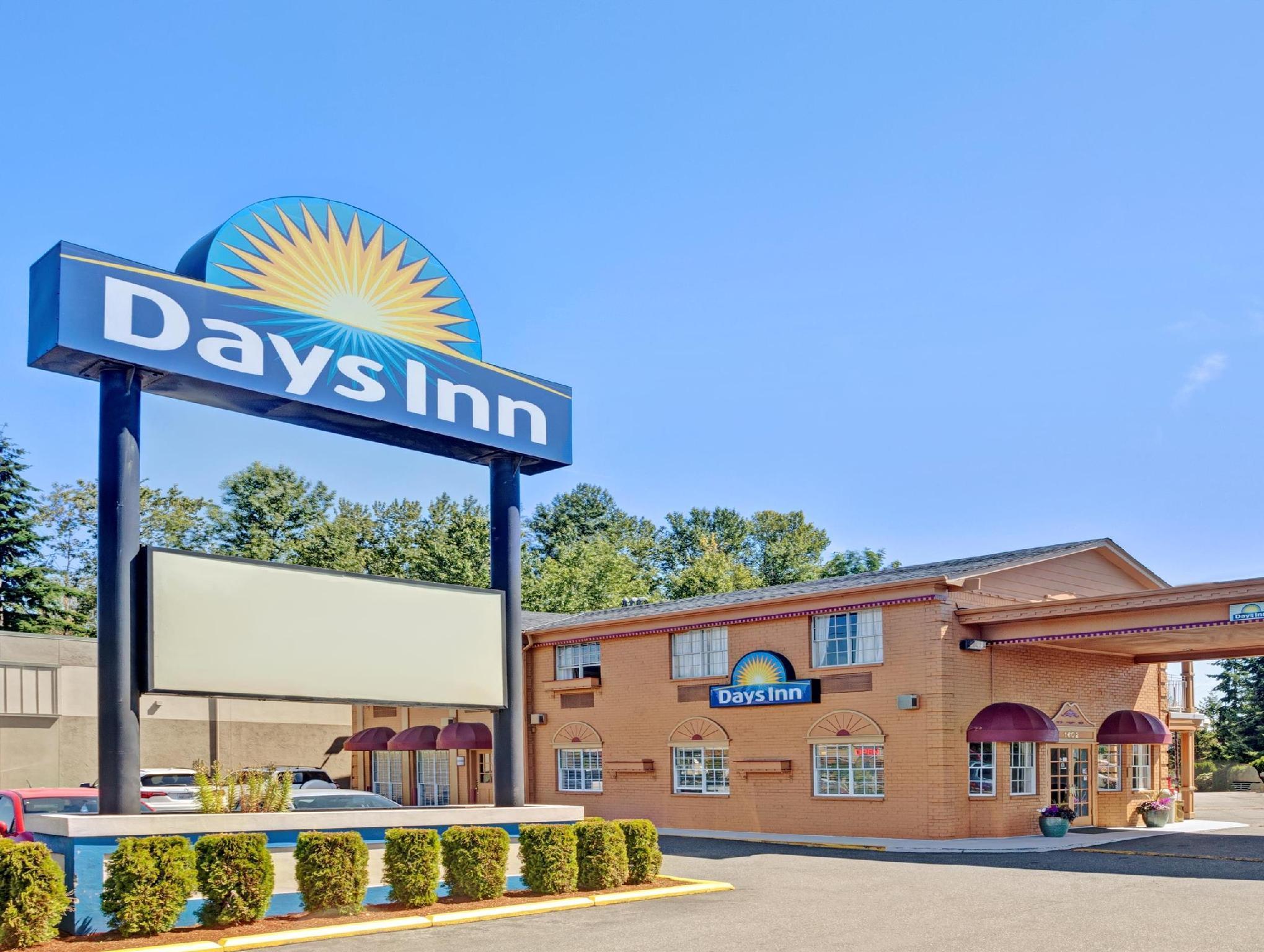 Days Inn By Wyndham Everett Dış mekan fotoğraf